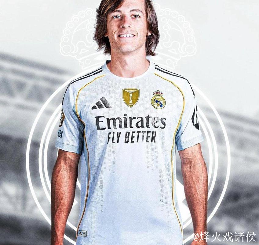 皇马官宣重磅回购!5000万欧拿下22岁葡超新星 签6年合同 曼联分红 皇马官宣重磅回购!5000万欧拿下22岁葡超新星 签6年合同 曼联分红